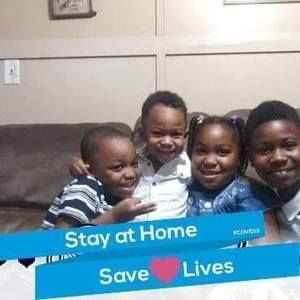 Meet your Posher, Gloria